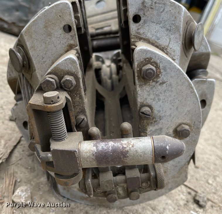 image for item MJ9640 (2) cable lashers