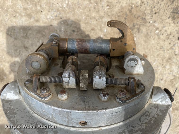 image for item MJ9640 (2) cable lashers