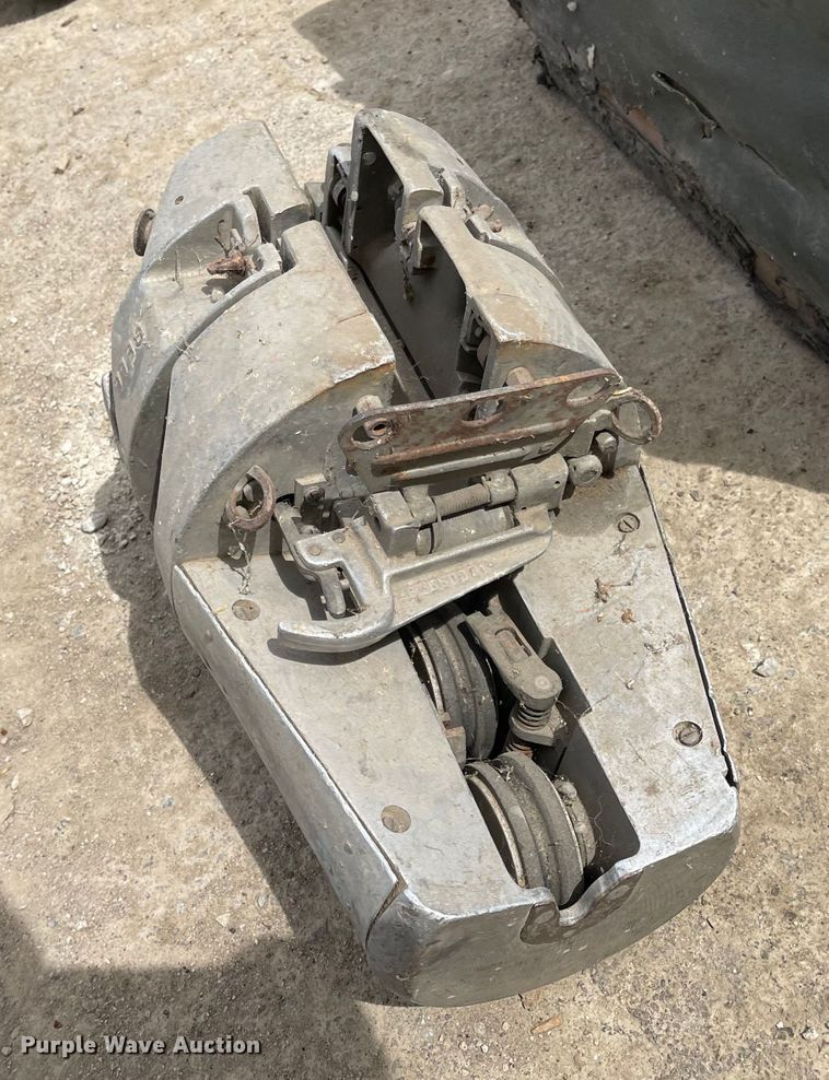 image for item MJ9641 (3) cable lashers