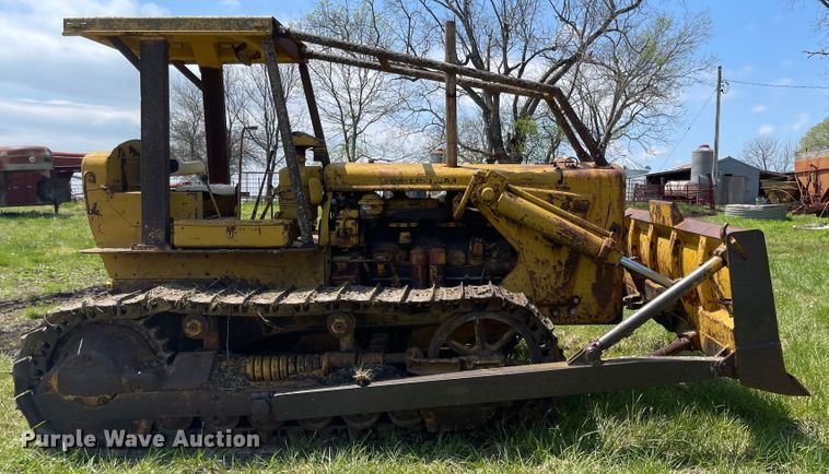 image for item MJ9645 1950 Caterpillar D6  dozer