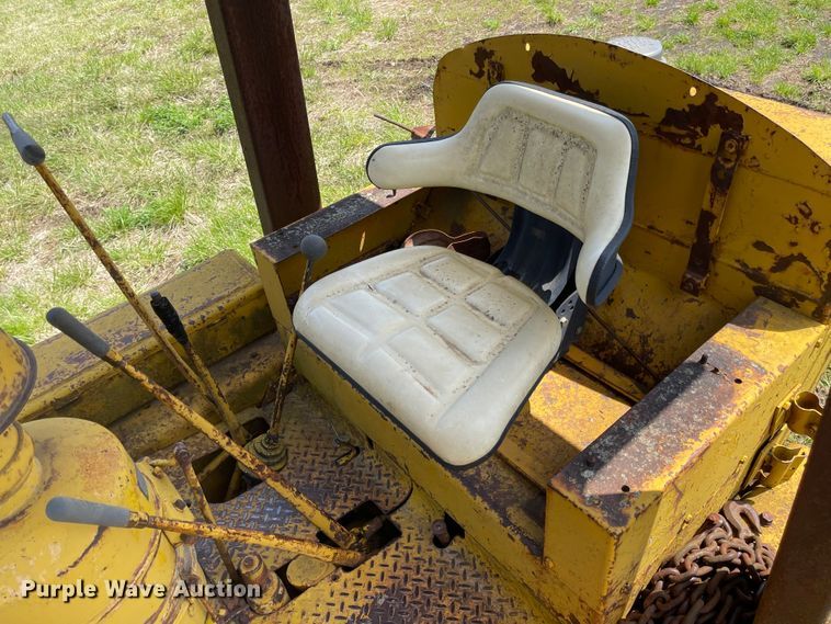 image for item MJ9645 1950 Caterpillar D6  dozer