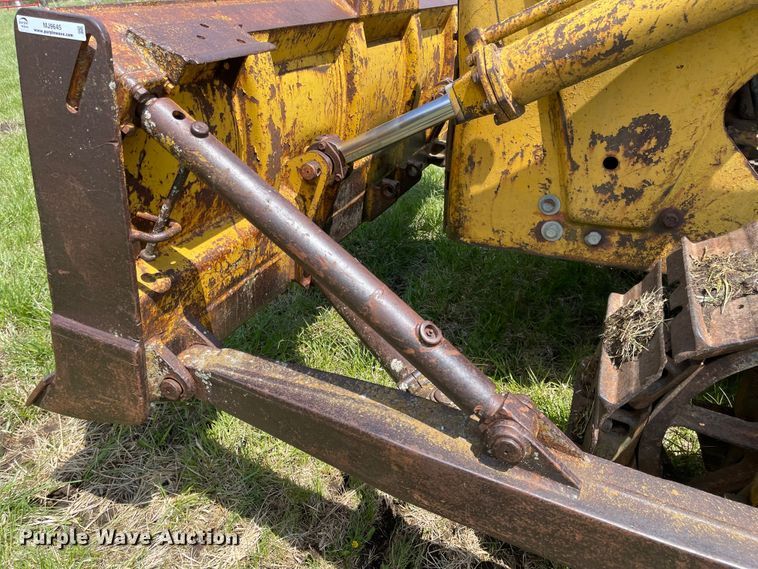 image for item MJ9645 1950 Caterpillar D6  dozer
