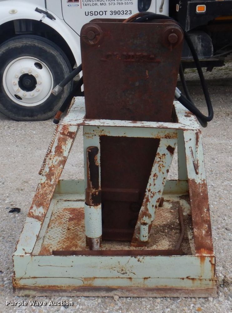 image for item MU9545 Contech  breaker