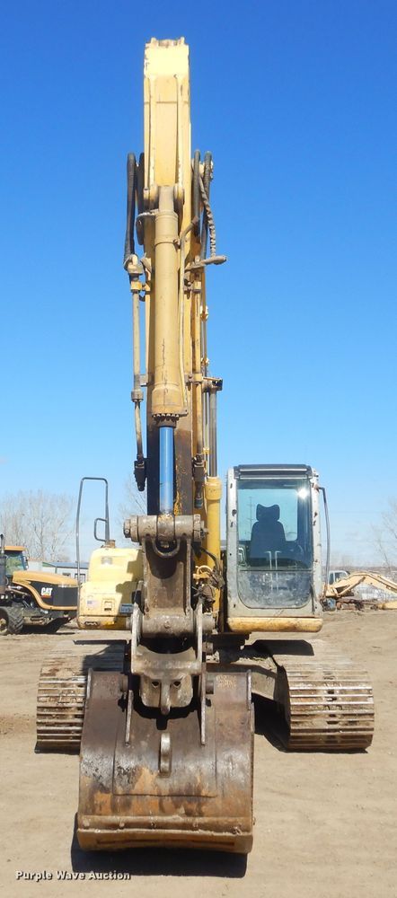 image for item MY9002 2006 Kobelco SK210LC  excavator