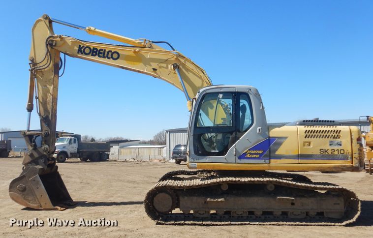image for item MY9002 2006 Kobelco SK210LC  excavator