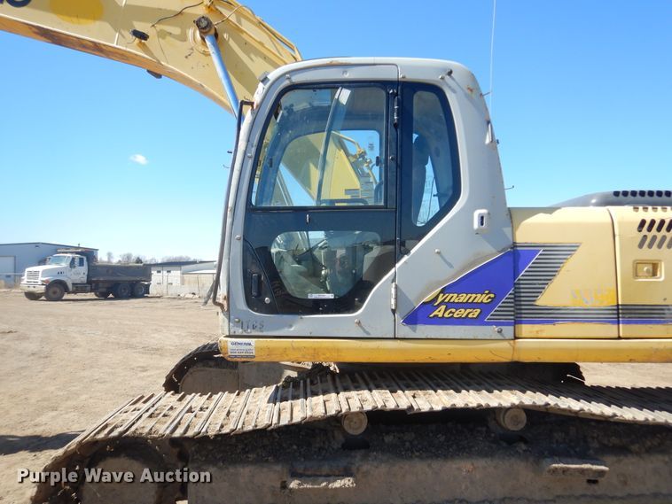 image for item MY9002 2006 Kobelco SK210LC  excavator