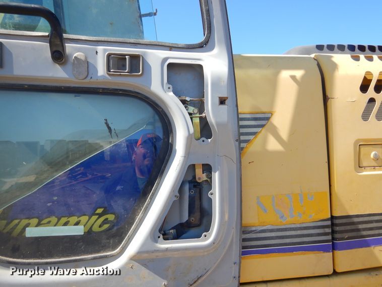 image for item MY9002 2006 Kobelco SK210LC  excavator