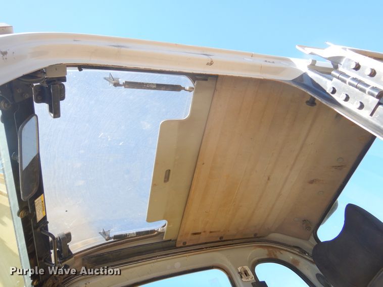 image for item MY9002 2006 Kobelco SK210LC  excavator