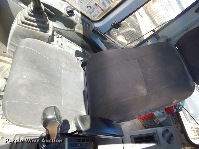 image for item MY9002 2006 Kobelco SK210LC  excavator