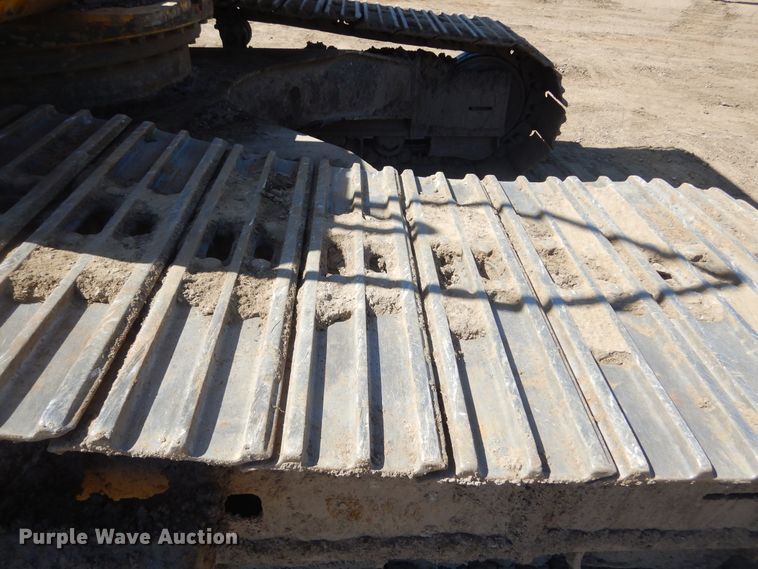 image for item MY9002 2006 Kobelco SK210LC  excavator