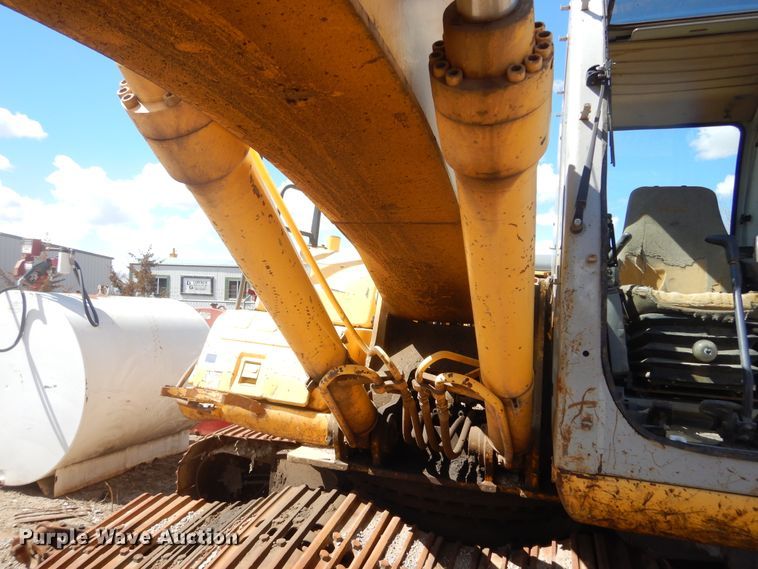 image for item MY9009 Kobelco SK210LC  excavator