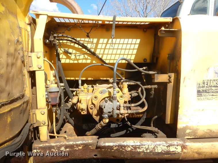 image for item MY9009 Kobelco SK210LC  excavator