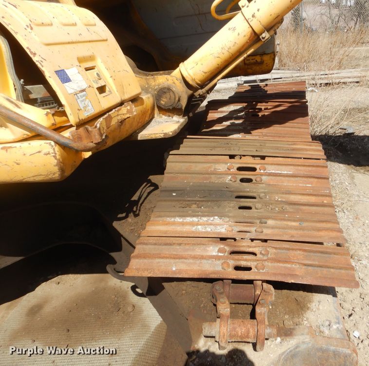 image for item MY9009 Kobelco SK210LC  excavator