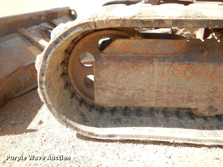 image for item MY9011 2007 Takeuchi TB138FR  mini excavator