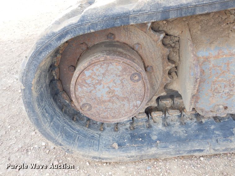 image for item MY9011 2007 Takeuchi TB138FR  mini excavator