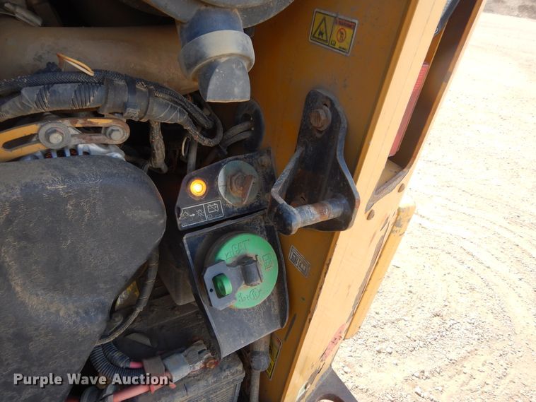 image for item MY9012 2016 Caterpillar 299D2  tracked skid steer loader