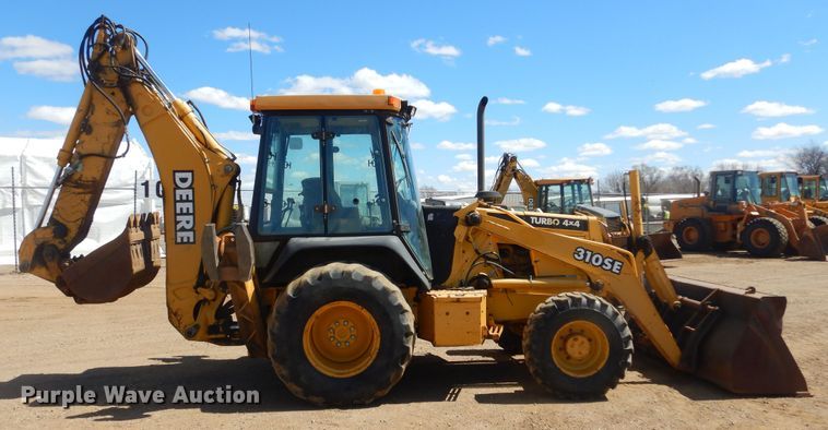 image for item MY9015 1998 John Deere 310SE  backhoe