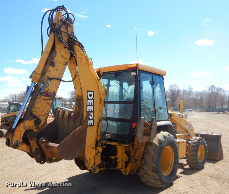 image for item MY9015 1998 John Deere 310SE  backhoe