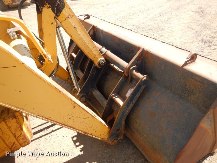 image for item MY9015 1998 John Deere 310SE  backhoe