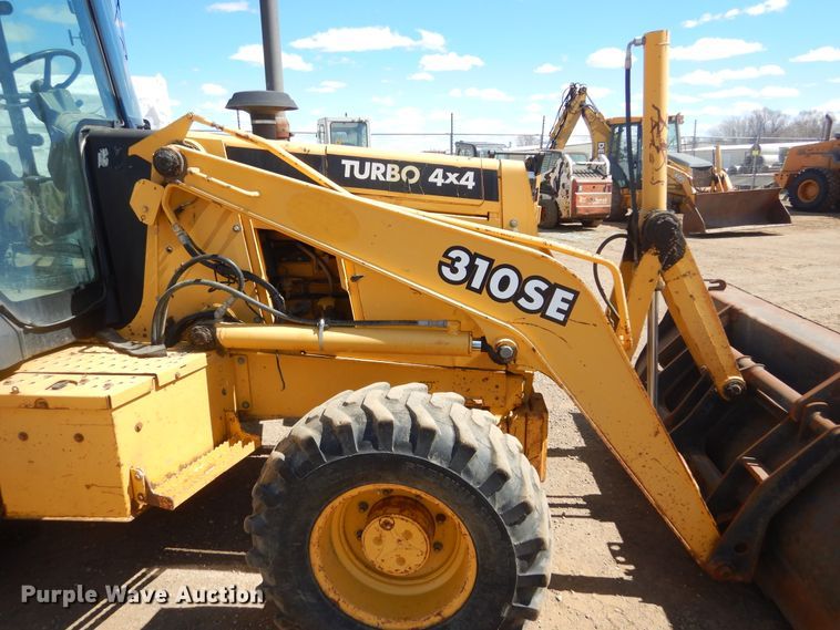 image for item MY9015 1998 John Deere 310SE  backhoe
