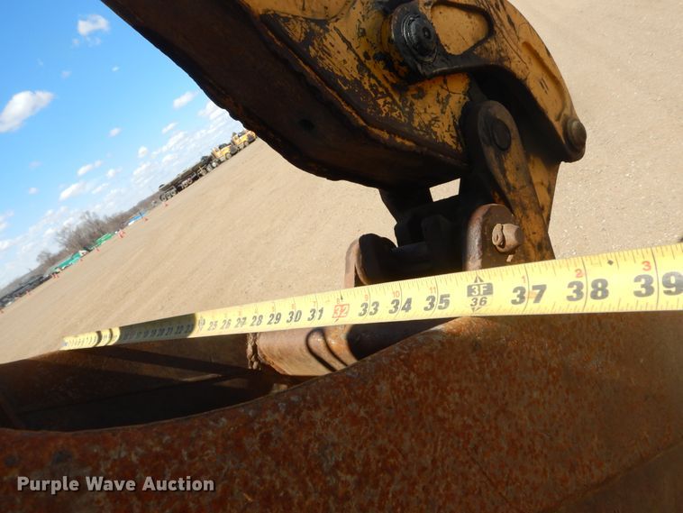 image for item MY9015 1998 John Deere 310SE  backhoe