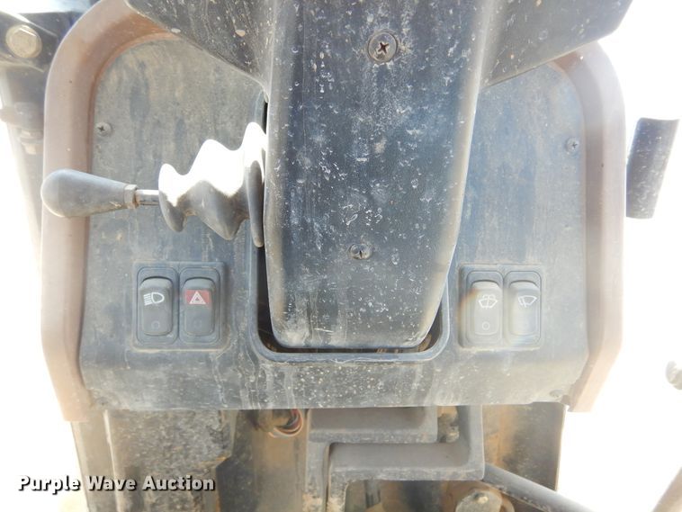 image for item MY9015 1998 John Deere 310SE  backhoe