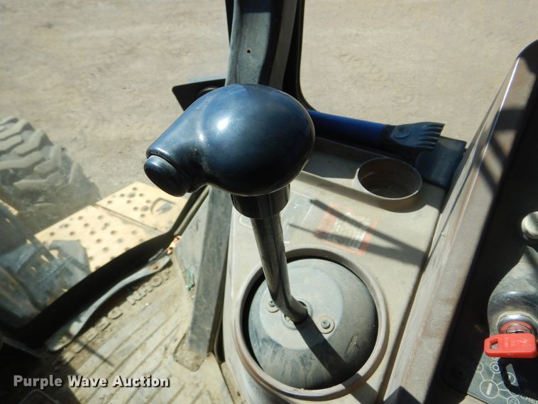 image for item MY9015 1998 John Deere 310SE  backhoe