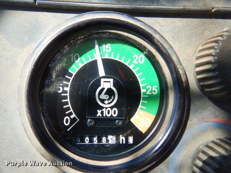 image for item MY9015 1998 John Deere 310SE  backhoe