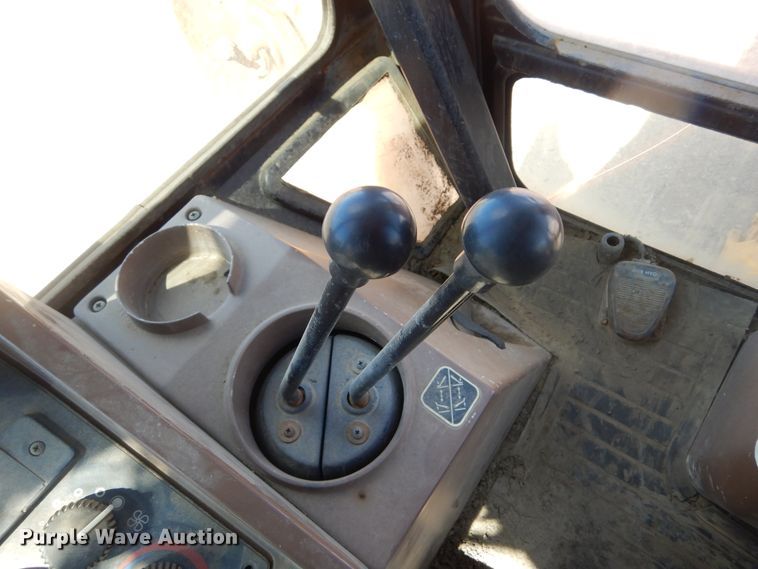 image for item MY9015 1998 John Deere 310SE  backhoe