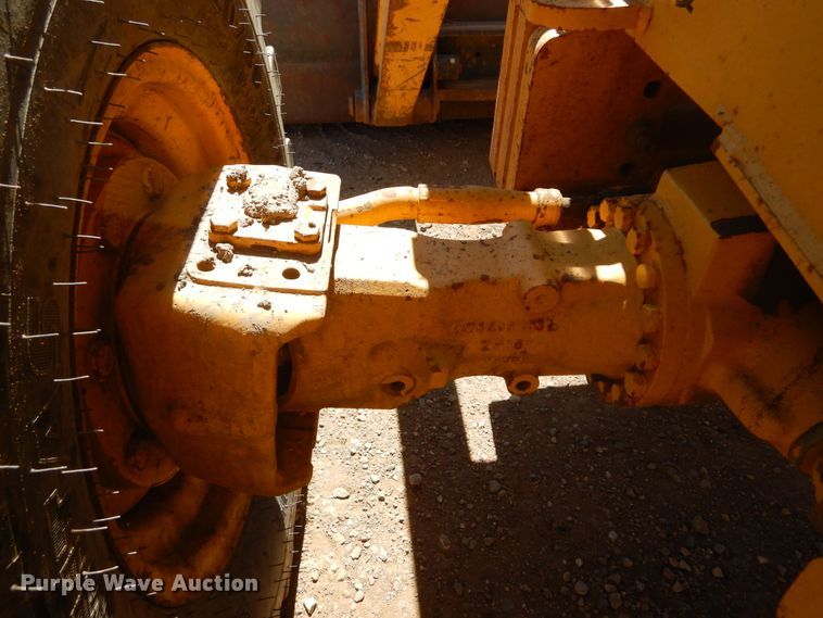 image for item MY9015 1998 John Deere 310SE  backhoe