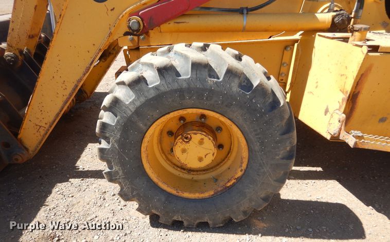 image for item MY9015 1998 John Deere 310SE  backhoe