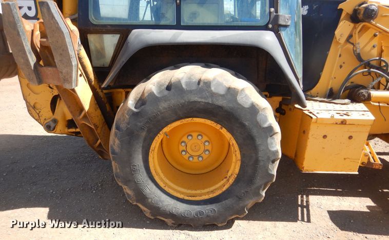 image for item MY9015 1998 John Deere 310SE  backhoe