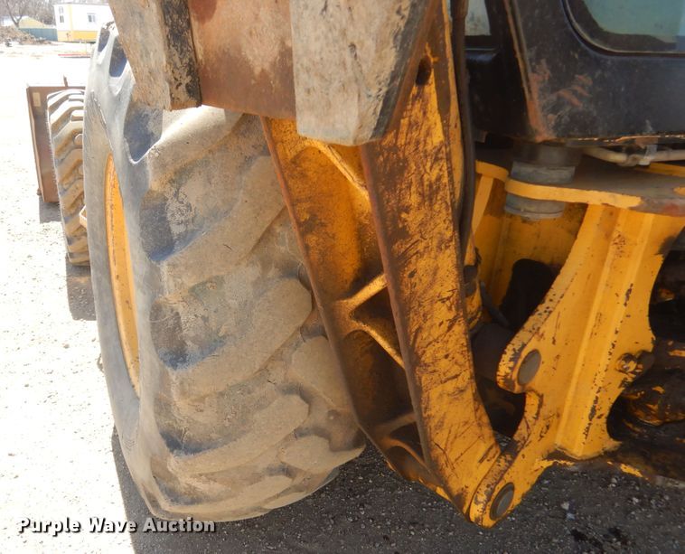 image for item MY9015 1998 John Deere 310SE  backhoe