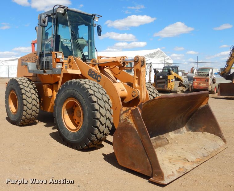 image for item MY9016 2000 Case 621C  wheel loader