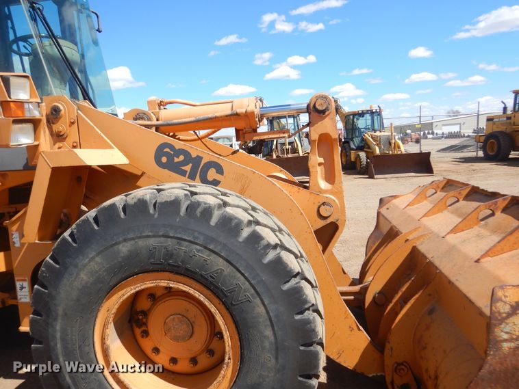 image for item MY9016 2000 Case 621C  wheel loader