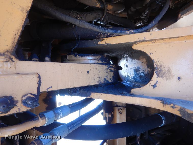 image for item MY9016 2000 Case 621C  wheel loader