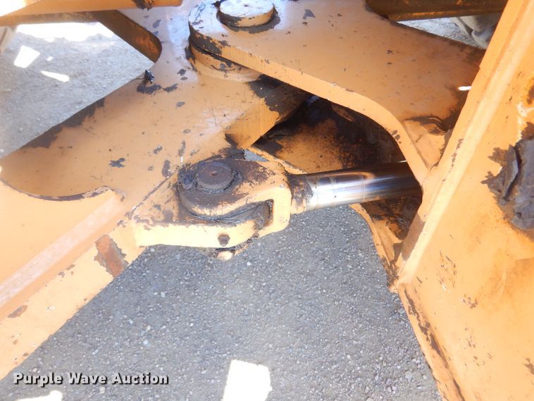 image for item MY9016 2000 Case 621C  wheel loader