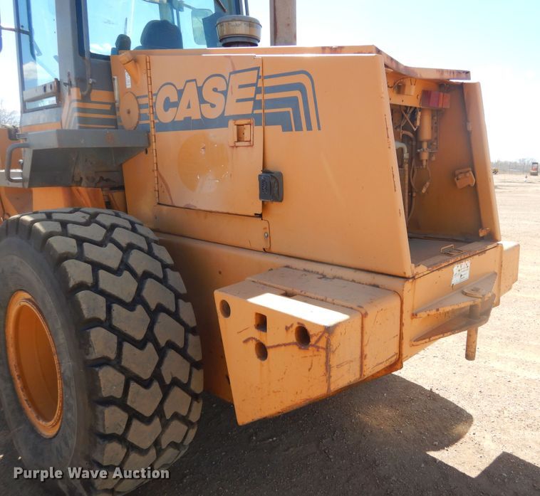 image for item MY9016 2000 Case 621C  wheel loader