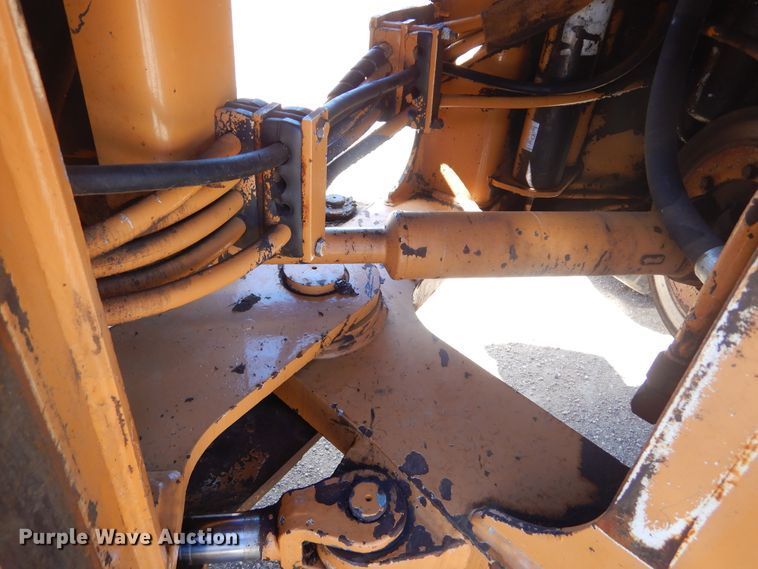 image for item MY9016 2000 Case 621C  wheel loader