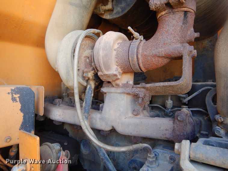 image for item MY9016 2000 Case 621C  wheel loader