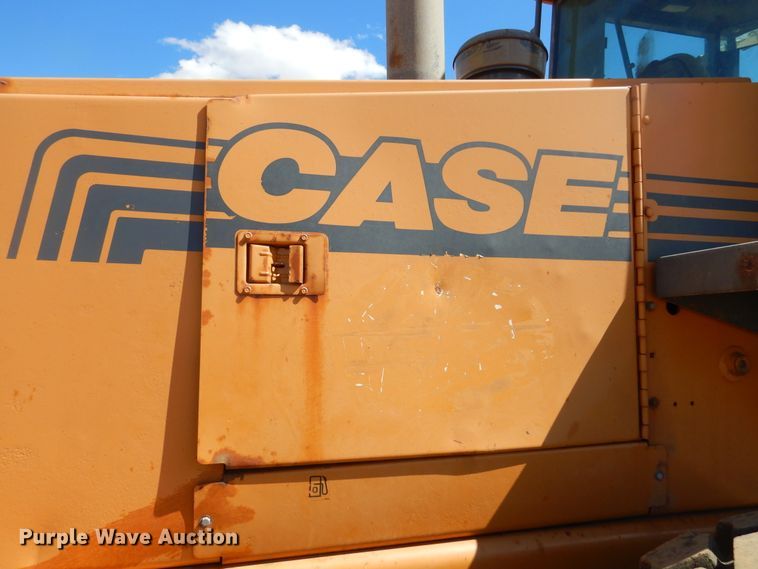 image for item MY9016 2000 Case 621C  wheel loader