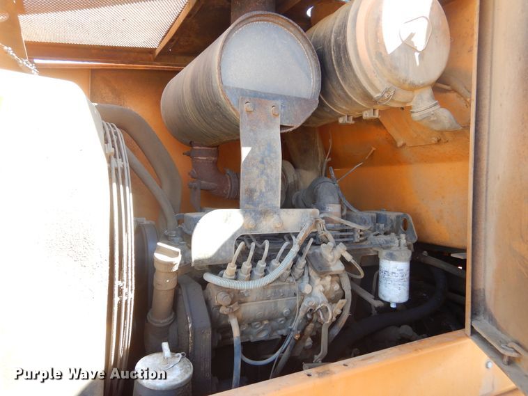 image for item MY9016 2000 Case 621C  wheel loader