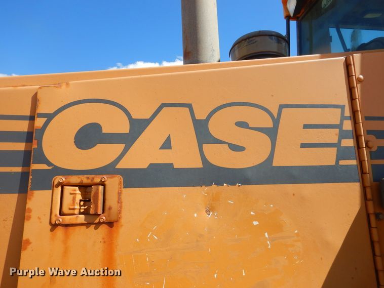 image for item MY9016 2000 Case 621C  wheel loader