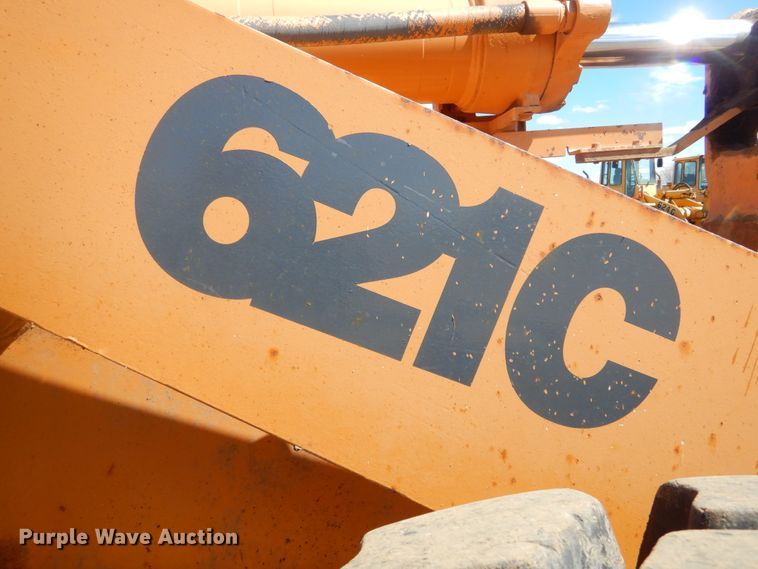 image for item MY9016 2000 Case 621C  wheel loader
