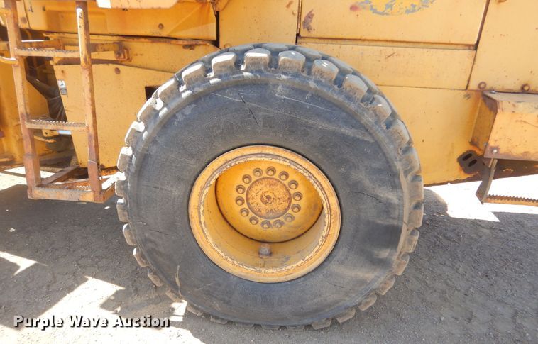 image for item MY9017 John Deere 624G  wheel loader