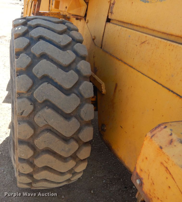 image for item MY9017 John Deere 624G  wheel loader