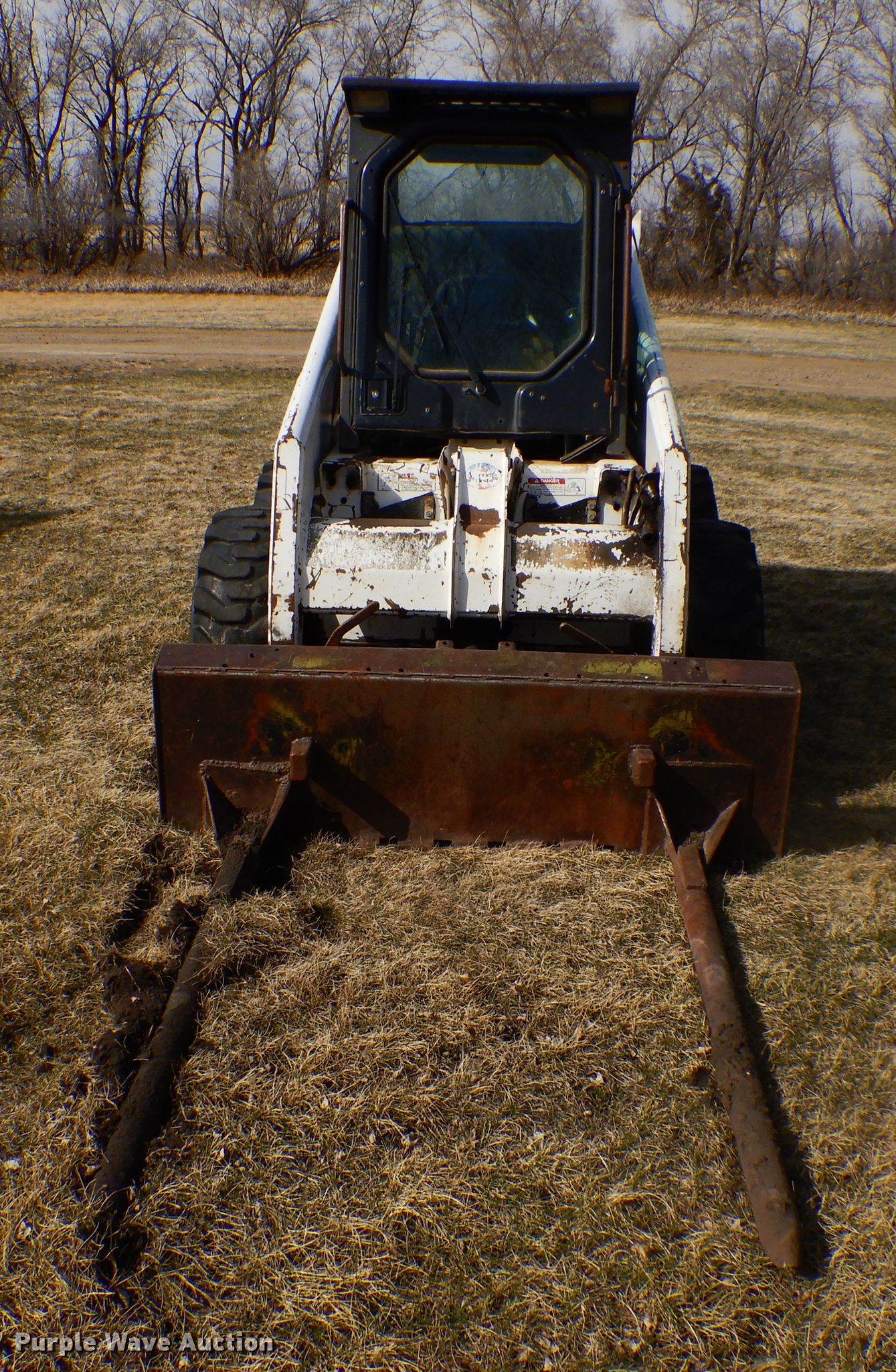 Bobcat 853 skid steer loader in Huron, SD Item KT9085 sold Purple Wave