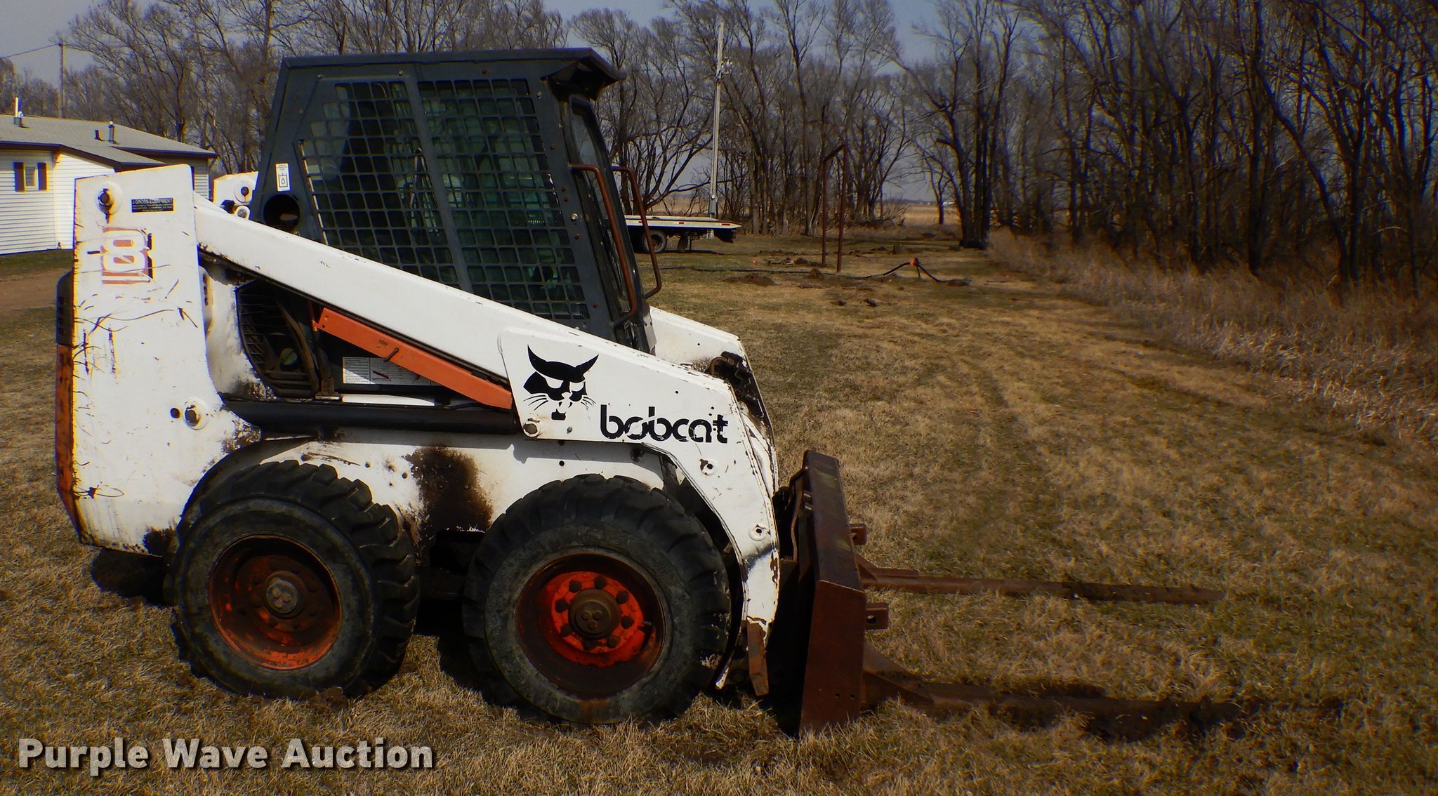 Bobcat 853 skid steer loader in Huron, SD Item KT9085 sold Purple Wave