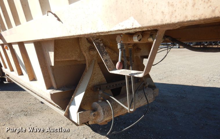 image for item DF0028 2012 Construction Trailer Specialist  bottom dump trailer