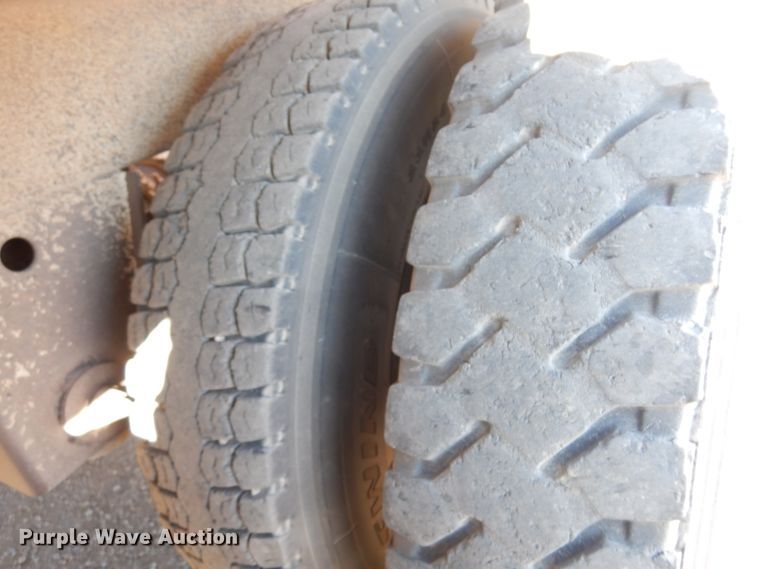 image for item DF0028 2012 Construction Trailer Specialist  bottom dump trailer